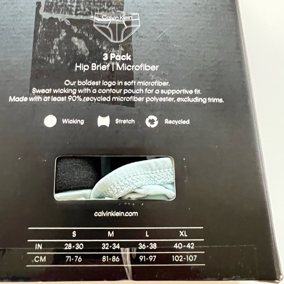 Calvin Klein Men's 3 Pack Microfiber Hip Brief Size M Underwear Polyester - Picture 9 of 10